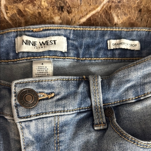 Nine West Light Blue Women's Crop Jeans - Picture 4 of 8